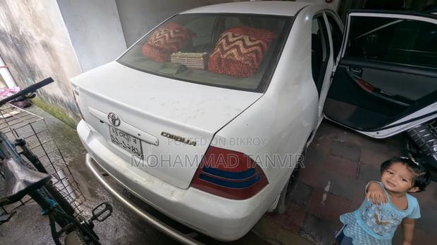 Toyota Corolla 2003 White