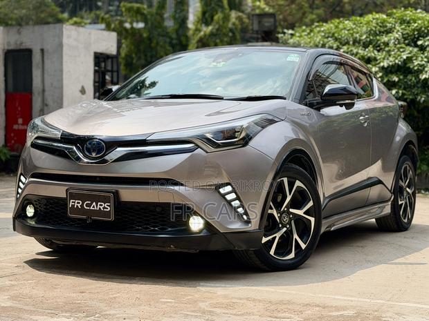 Toyota C-Hr 2017 Gray
