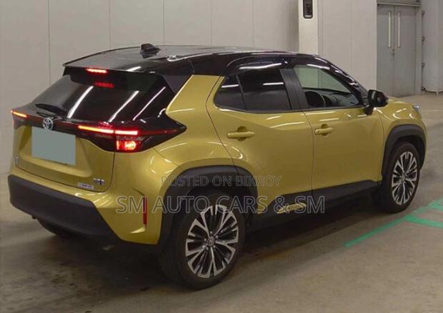 Toyota Yaris Cross 2021 Gold