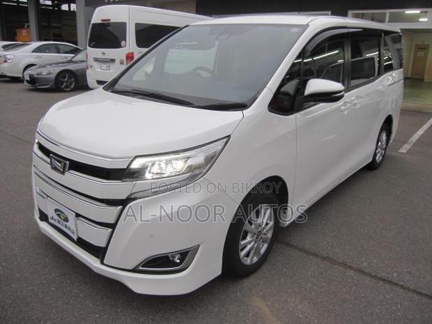 Toyota Noah 2021 Pearl