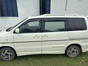Toyota Noah 2.0 AWD (8 Seater) 2001 White for sale