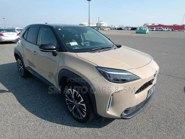 Toyota Yaris Cross 2021 Beige