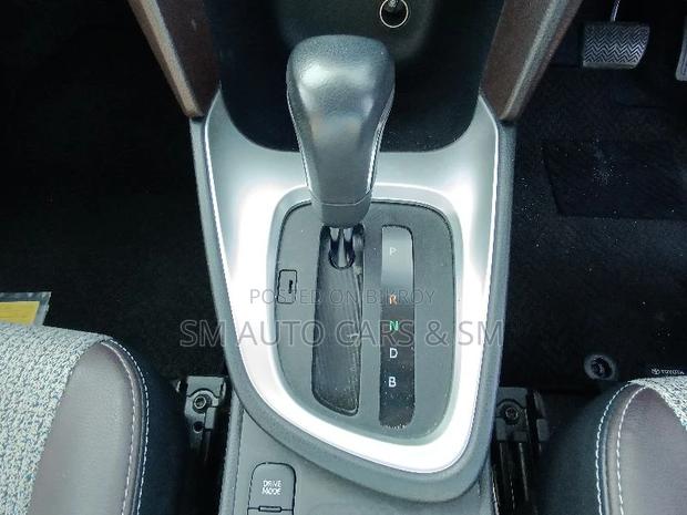 Toyota Yaris Cross 2021 Beige