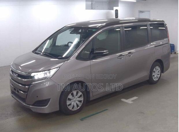 Toyota Noah 2.0 FWD (7 Seater) 2021 Brown
