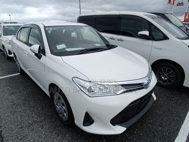 Toyota Axio 2021 White