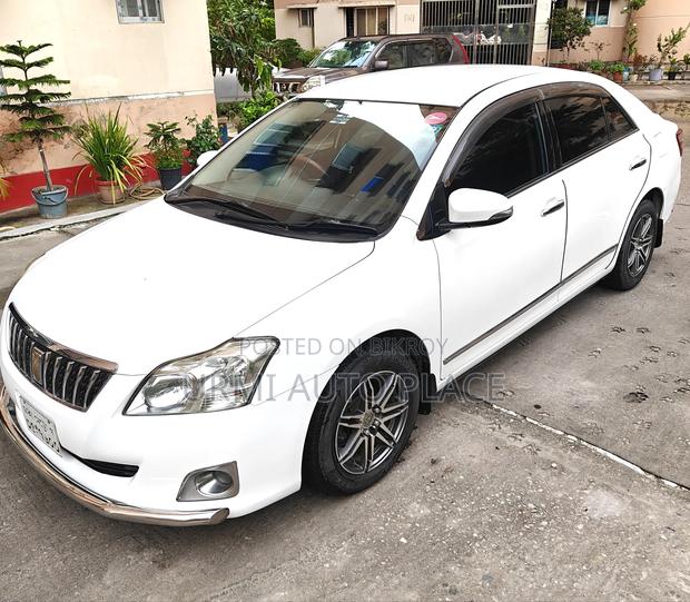 Toyota Premio 2008 White