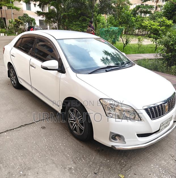 Toyota Premio 2008 White