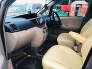 Toyota Noah 2.0 AWD (8 Seater) 2006 Gold for sale