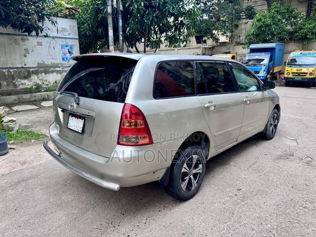 Toyota Corolla Fielder 1.5 Petrol FWD 2003 Gold