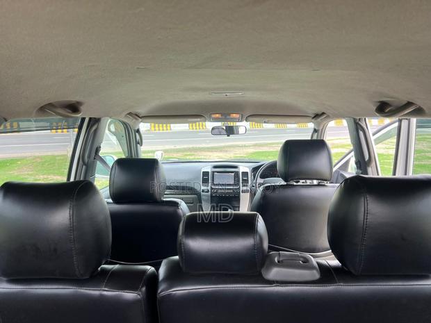 Toyota Land Cruiser Prado 2007 White