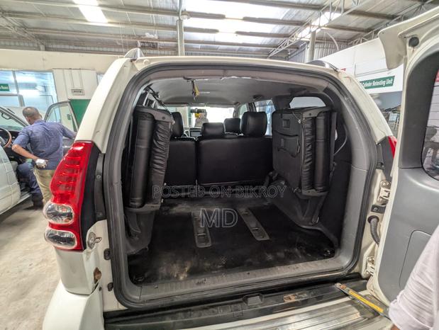 Toyota Land Cruiser Prado 2007 White