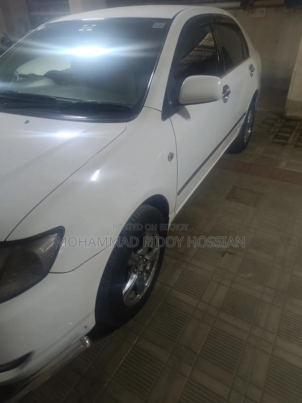 Toyota Corolla 2006 White