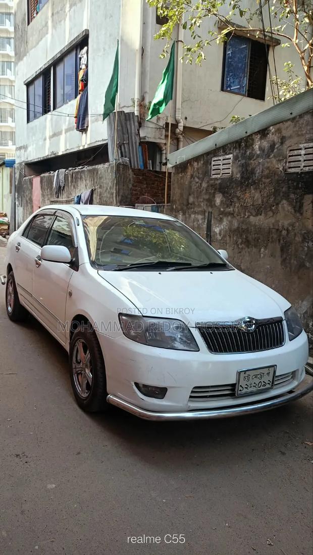 Toyota Corolla 2006 White