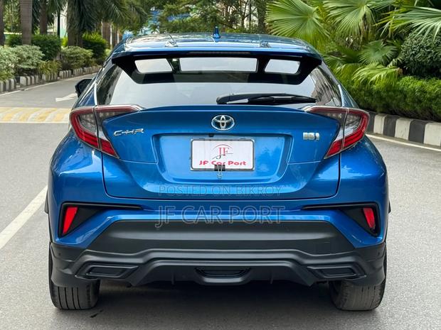 New Toyota C-Hr 2017 Blue