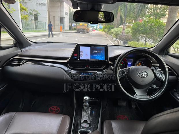 New Toyota C-Hr 2017 Blue