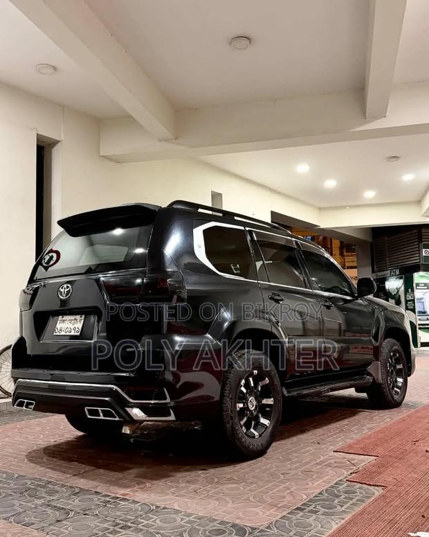 Toyota Land Cruiser Prado 2013 Black