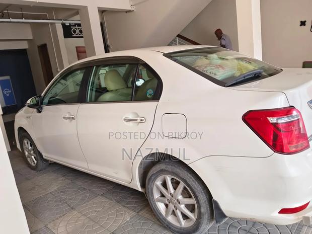 Toyota Axio 2016 White