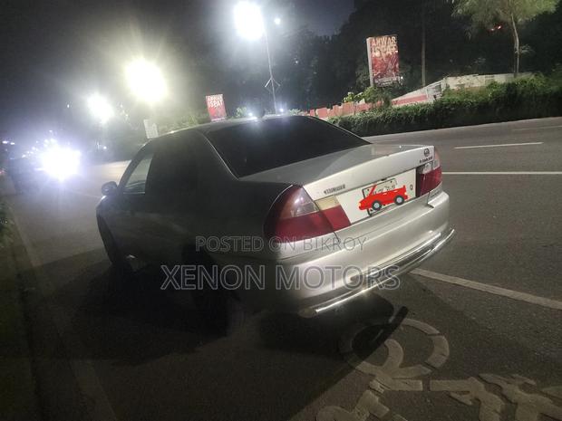 Mitsubishi Lancer 2000 Silver