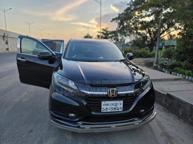 Honda Vezel 1.5 2WD 2014 Black