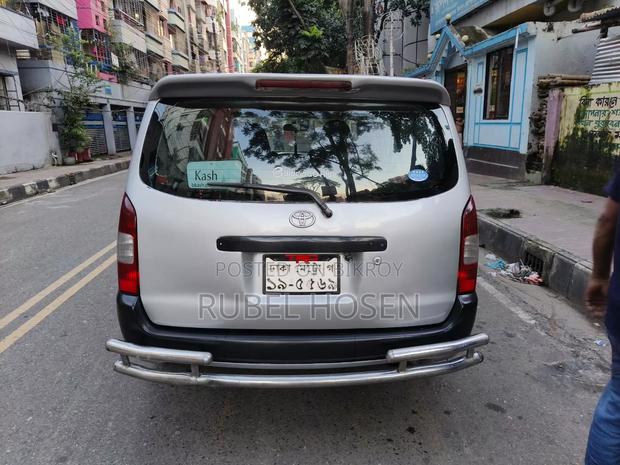 Toyota Probox 2003 Silver