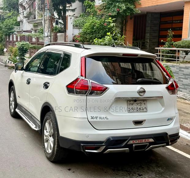 Nissan X-Trail 2015 White