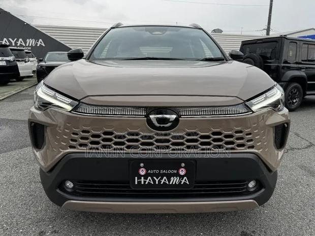 New Toyota Corolla Cross 2026 Beige