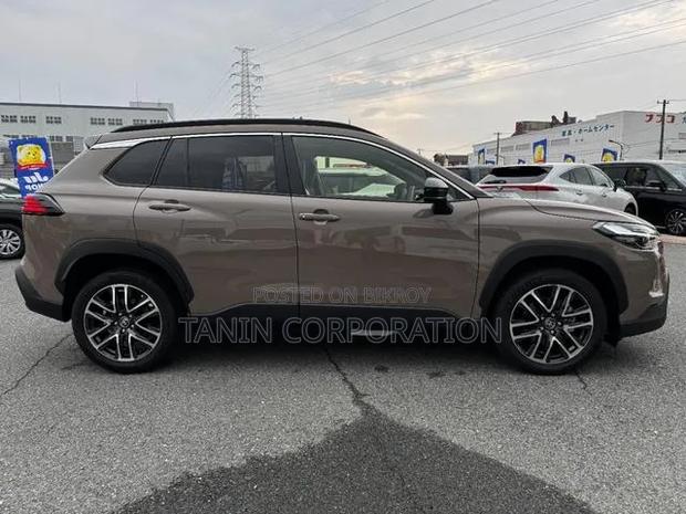 New Toyota Corolla Cross 2026 Beige