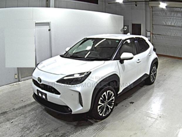 Toyota Yaris Cross 1.5 Hybrid FWD 2021 Pearl