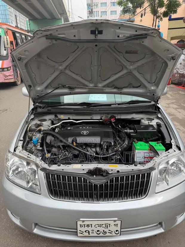 Toyota Corolla 2004 Silver