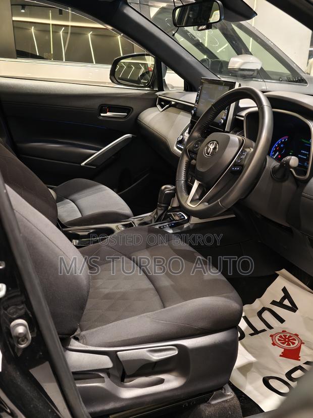 Toyota Corolla Cross Hybrid 2023 Black