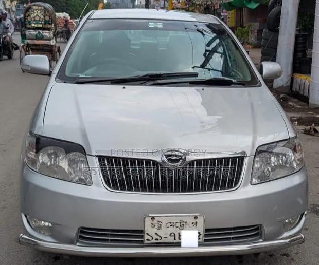 Toyota Corolla 2004 Silver