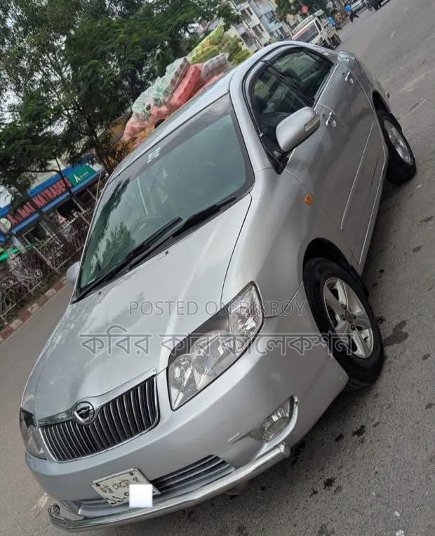 Toyota Corolla 2004 Silver