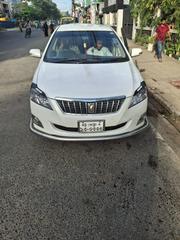 Toyota Premio 2010 White for sale