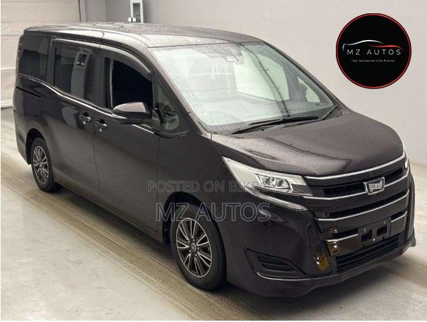 Toyota Noah 2.0 FWD (7 Seater) 2021 Purple