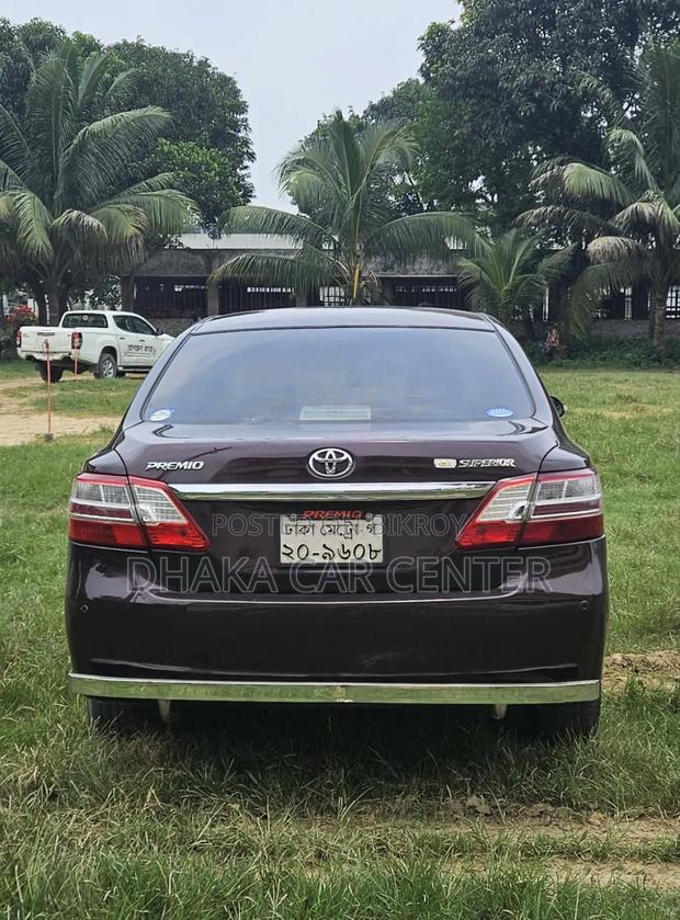 Toyota Premio 2010
