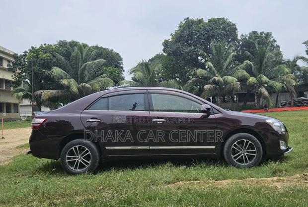 Toyota Premio 2010