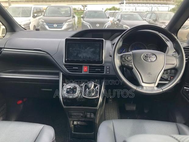 Toyota Esquire 2021 Black