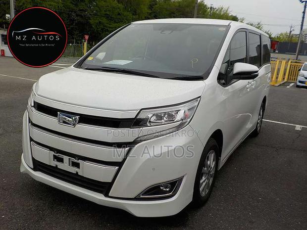 Toyota Noah 1.8 FWD Hybrid (7 Seater) 2021 Pearl