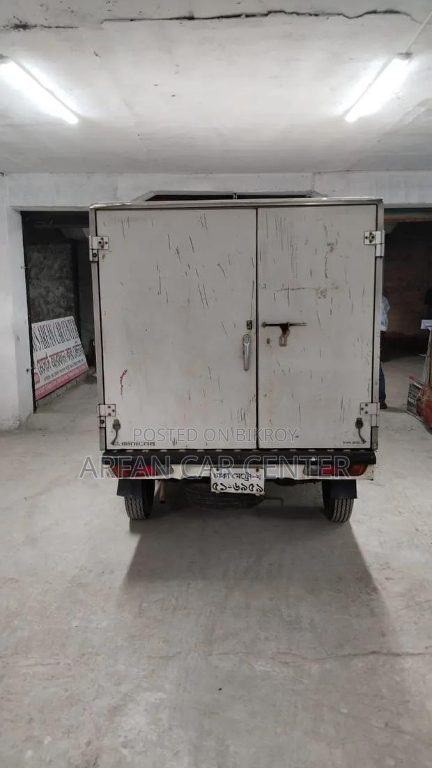 Mitsubishi Minicab Truck 2008 White