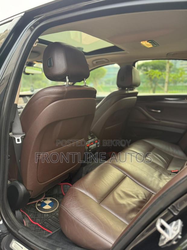 BMW 5 Series 528i 2015 Black