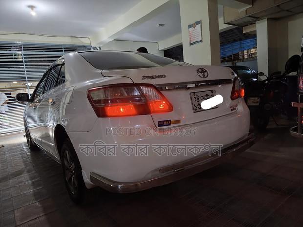 Toyota Premio 2011 Pearl