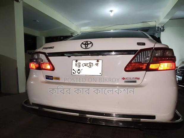 Toyota Premio 2011 Pearl