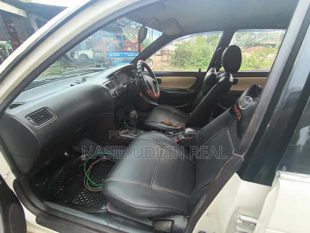 Toyota Corolla Sedan Automatic 1998 White