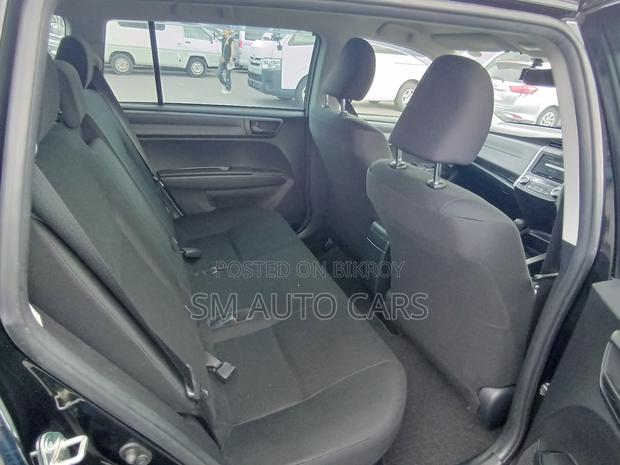 Toyota Corolla Fielder 1.5 Hybrid FWD 2021 Black