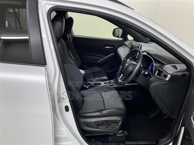 Toyota Corolla Cross 2021 Pearl