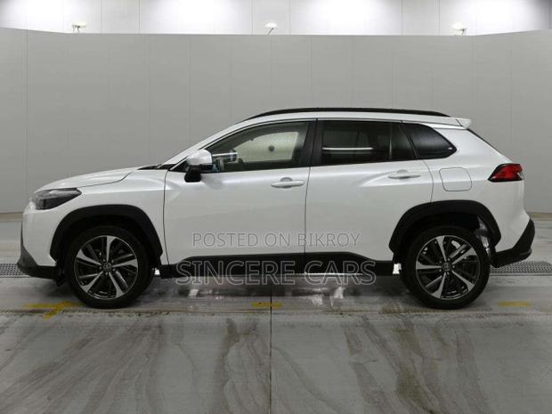 Toyota Corolla Cross 2021 Pearl