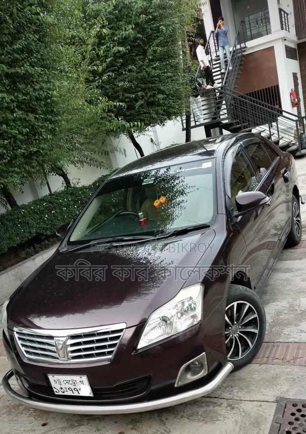 Toyota Premio 2015