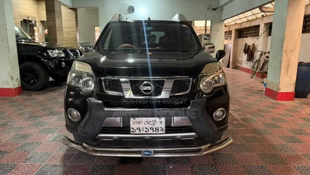 Nissan X-Trail 2.0 Petrol XE 2011 Black