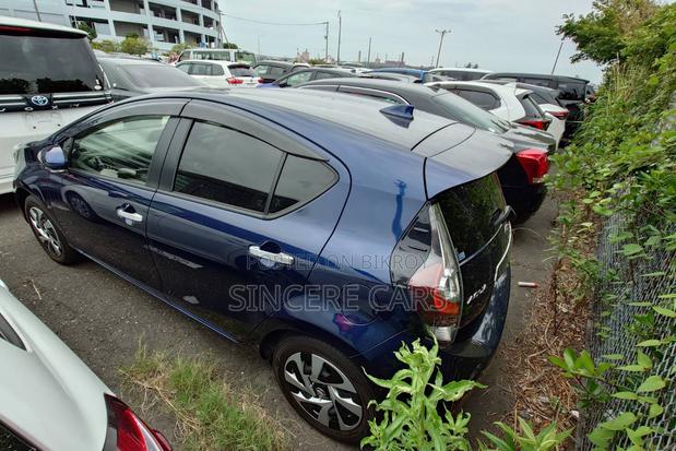Toyota Aqua 2021 Blue