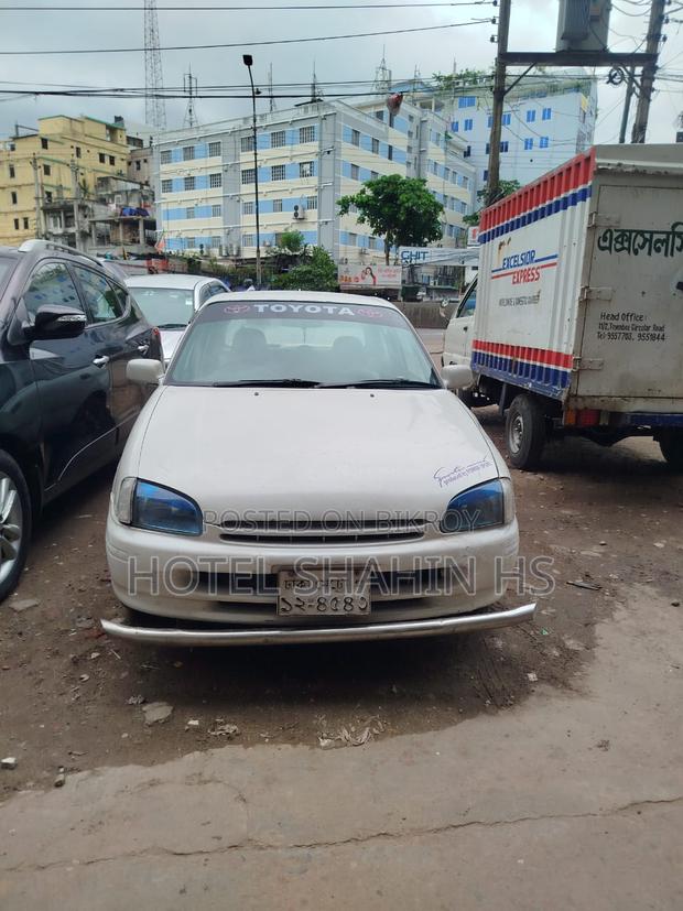 Toyota Starlet 1997 White